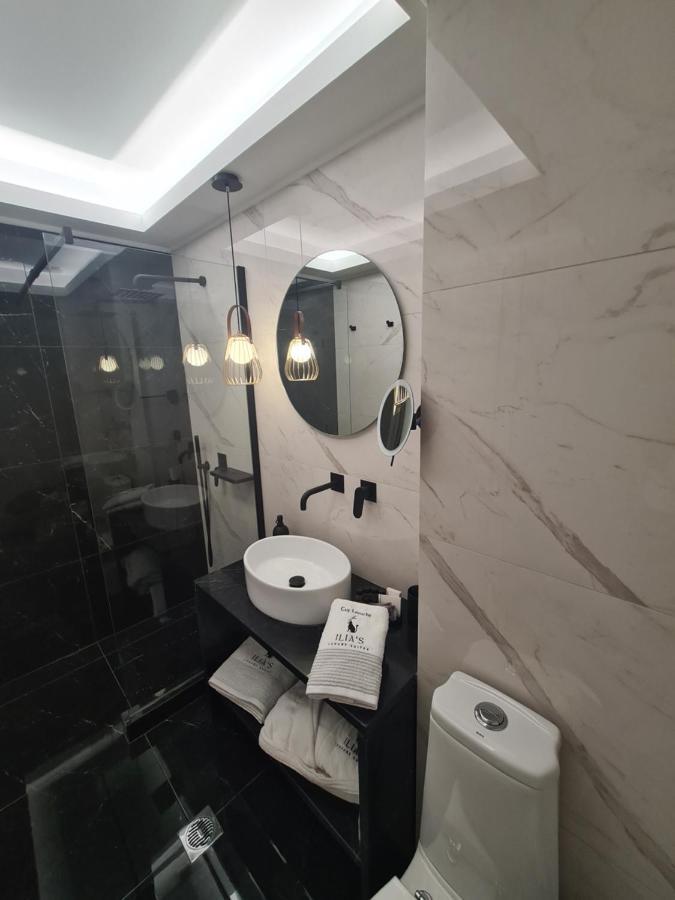 Ilia'S Luxury Suites - Adults Only Xylokastro Exterior photo